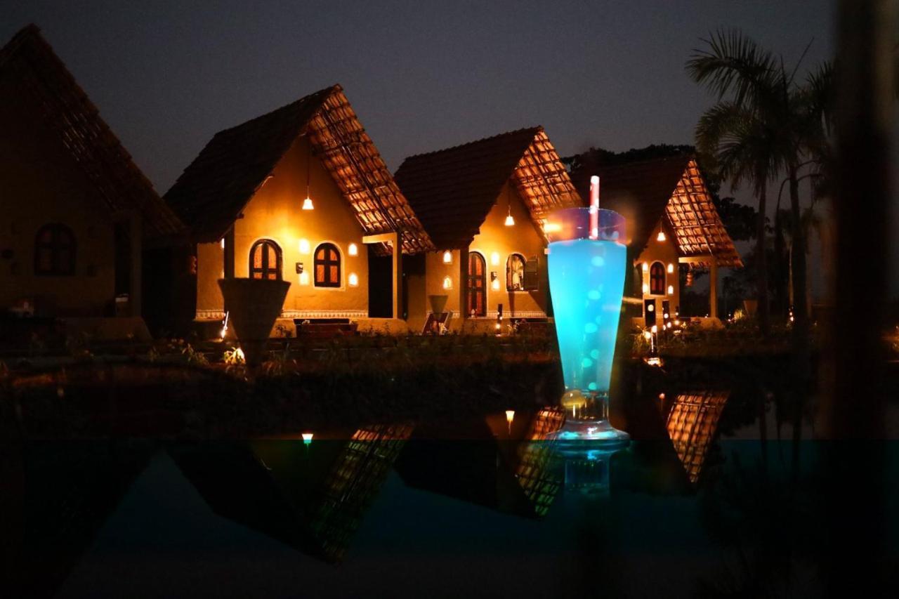 Arshinagar Shilpogram Hotel Kalkutta Kültér fotó